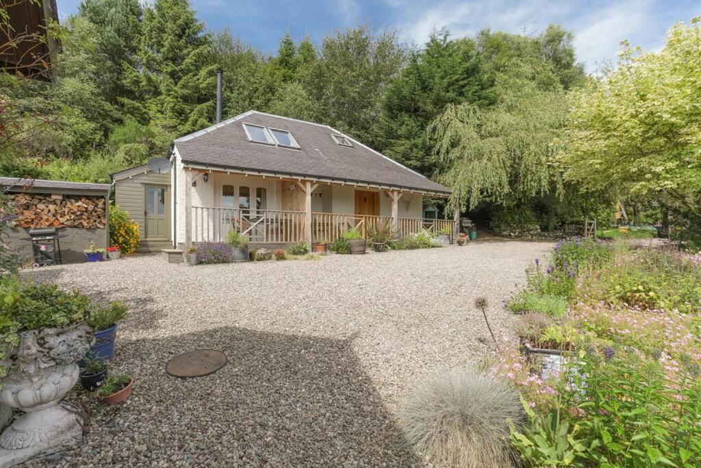The Mews - A Cottage With A Spectacular Lake View Port Of Menteith Exterior foto